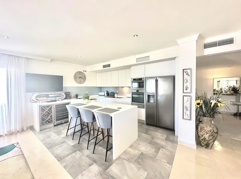 4 bedroom apartment 160 m² Santa Ursula, Spain