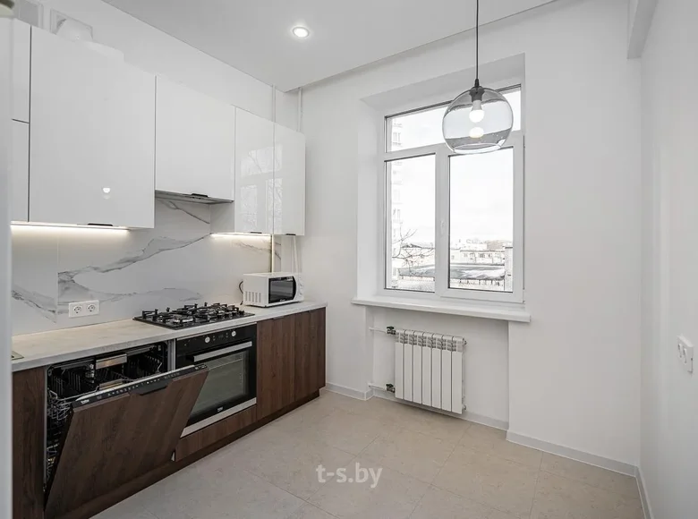 Квартира 3 комнаты 80 м² Минск, Беларусь