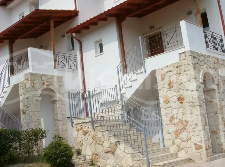 2 bedroom house 85 m² demos kassandras, Greece