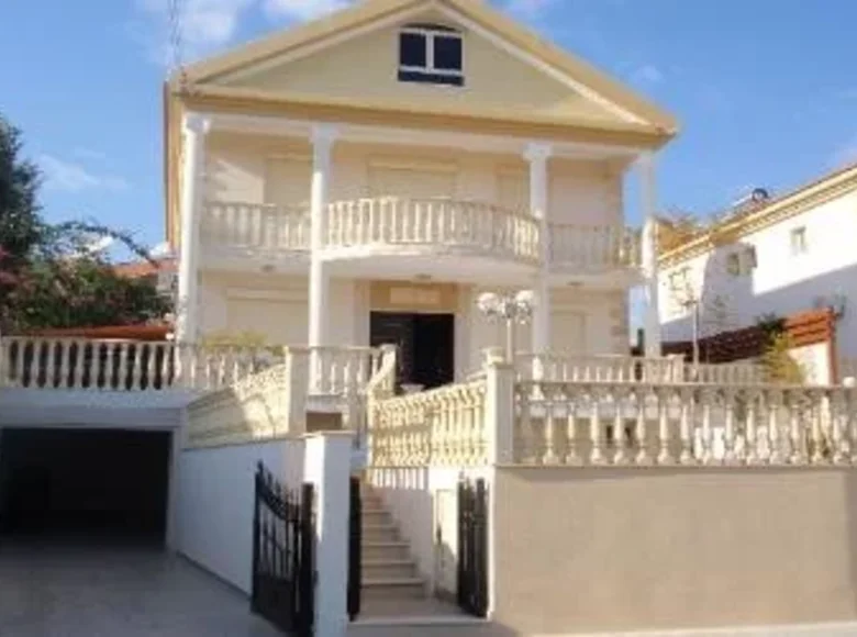 Casa 6 habitaciones 500 m² Germasogeia, Chipre