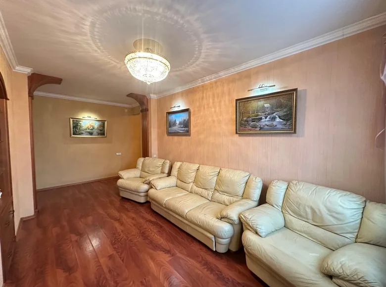 3 room apartment 74 m² Orsha, Belarus