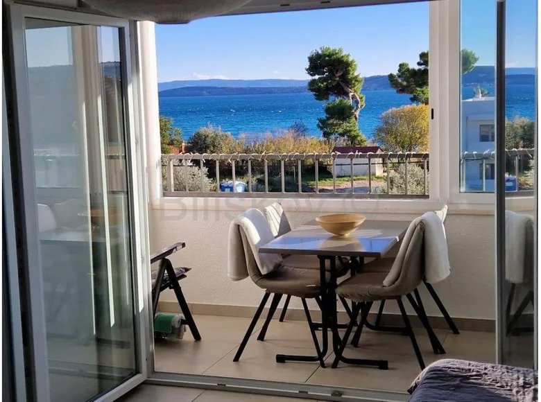 Apartment 32 m² Kastel Novi, Croatia