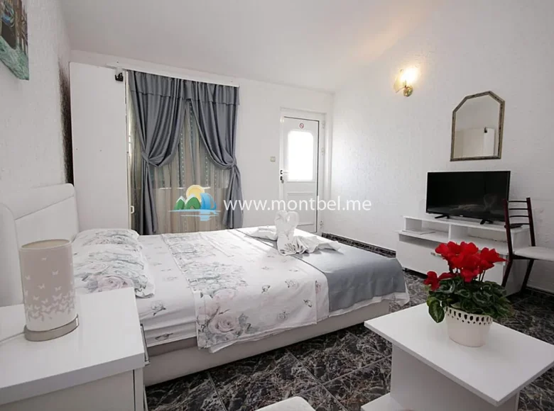Hotel 245 m² Sutomore, Czarnogóra