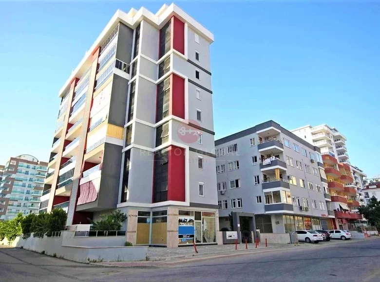 3 bedroom apartment 135 m² Mahmutlar, Turkey