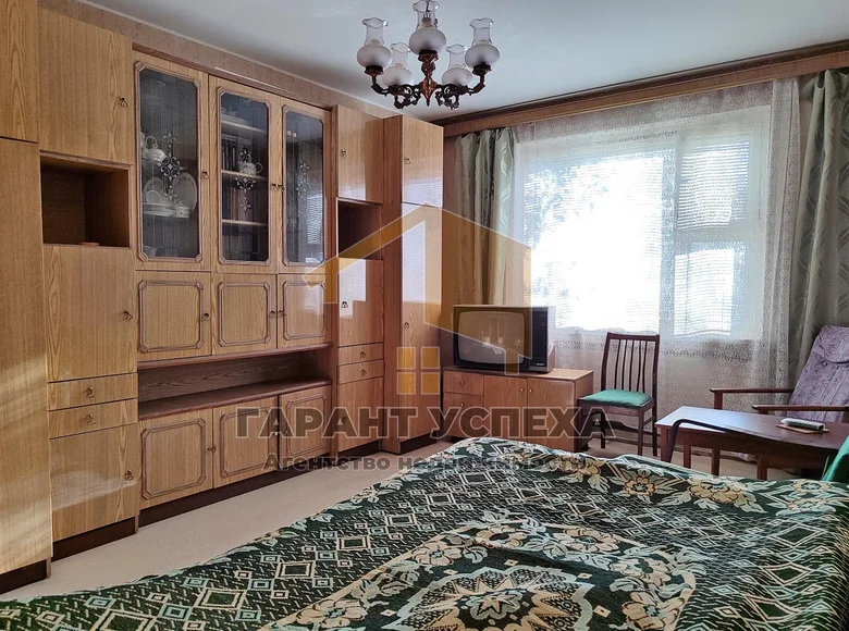 Квартира 1 комната 43 м² Брест, Беларусь