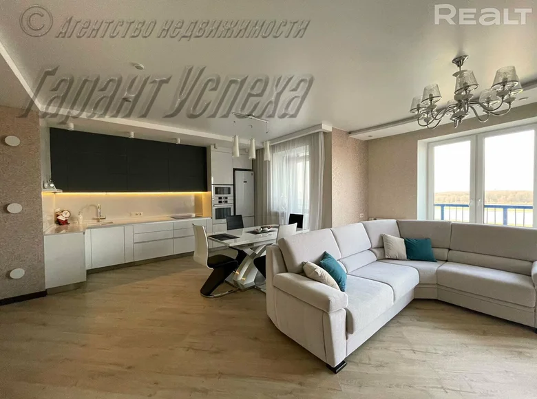 Квартира 2 комнаты 65 м² Брест, Беларусь