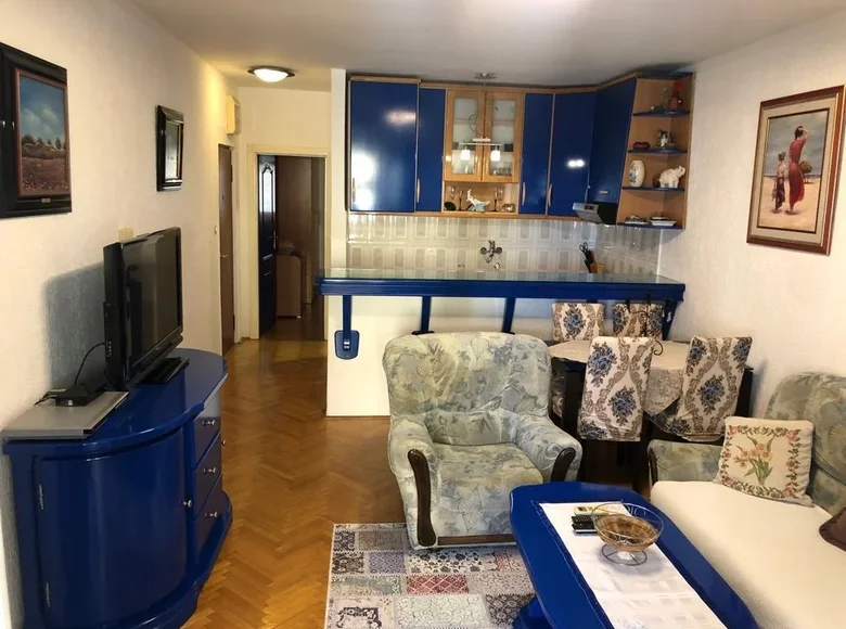 Mieszkanie 3 pokoi 50 m² Budva, Czarnogóra