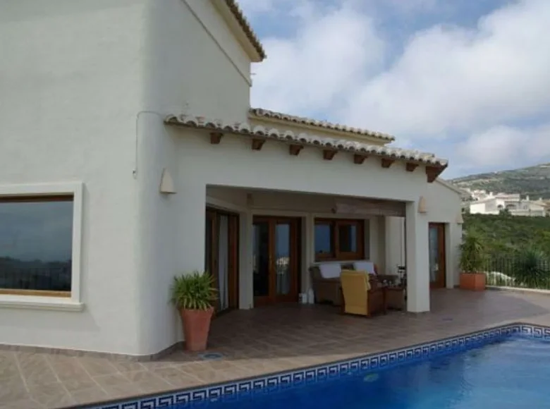 Villa de tres dormitorios 120 m² el Poble Nou de Benitatxell Benitachell, España