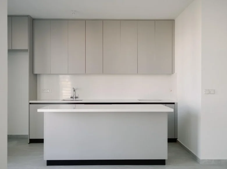 2 bedroom apartment 81 m² Strovolos, Cyprus