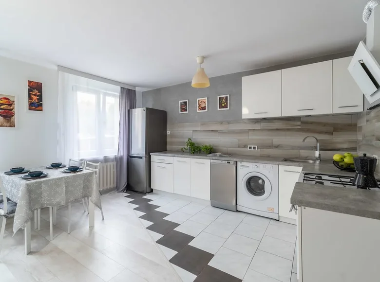 Appartement 3 chambres 5 920 m² Cracovie, Pologne