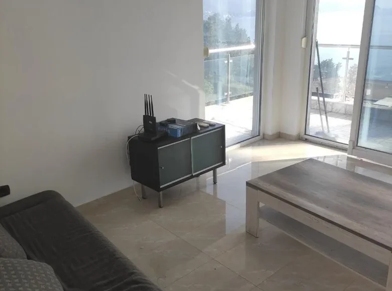 Wohnung 3 Zimmer 107 m² Becici, Montenegro