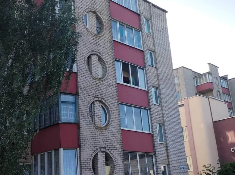 Квартира 4 комнаты 74 м² Копыль, Беларусь
