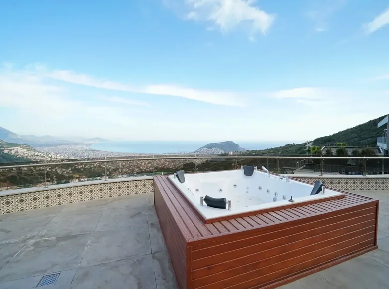 4 bedroom Villa  Alanya, Turkey