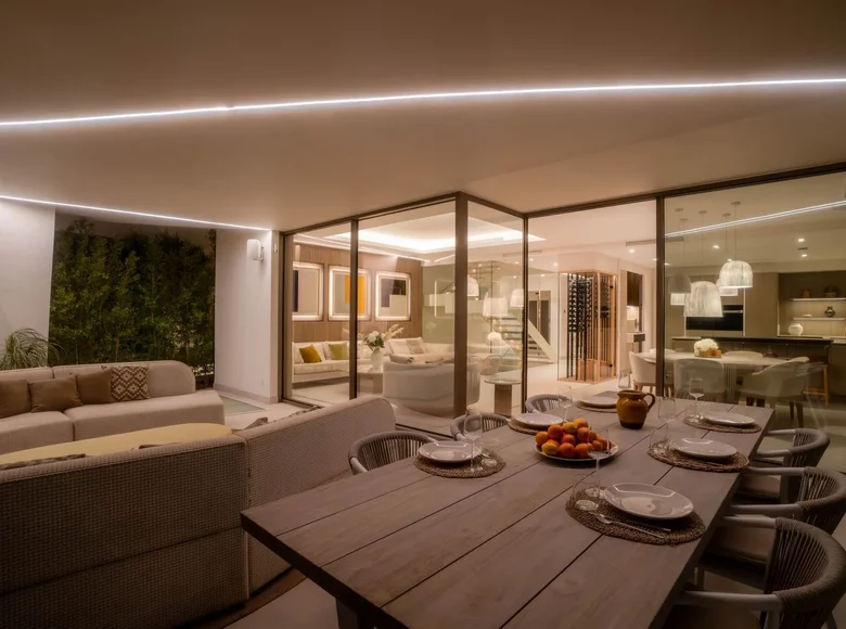 Dom 3 pokoi 665 m² San Pedro Alcantara, Hiszpania
