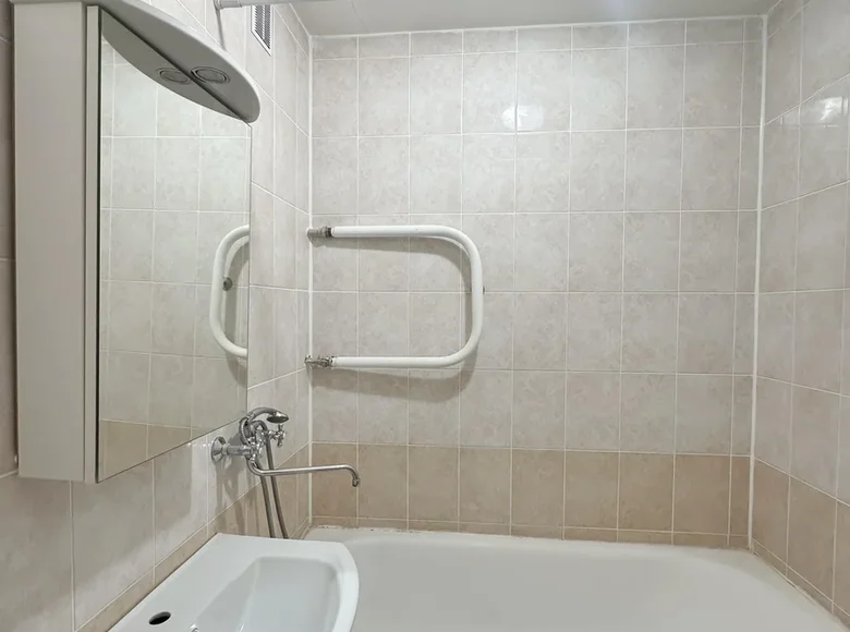 Mieszkanie 2 pokoi 56 m² Pryluki, Białoruś