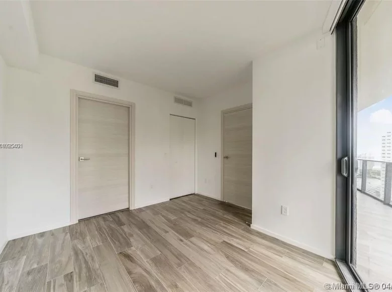 Mieszkanie 2 pokoi 103 m² Miami, Stany Zjednoczone