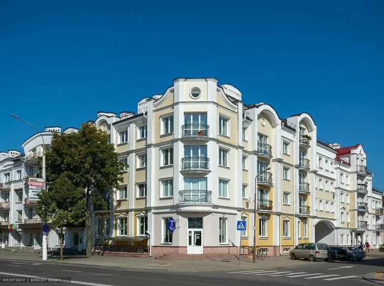 Mieszkanie 2 pokoi 71 m² Brześć, Białoruś