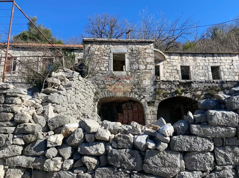 Casa 68 m² Mojdez, Montenegro