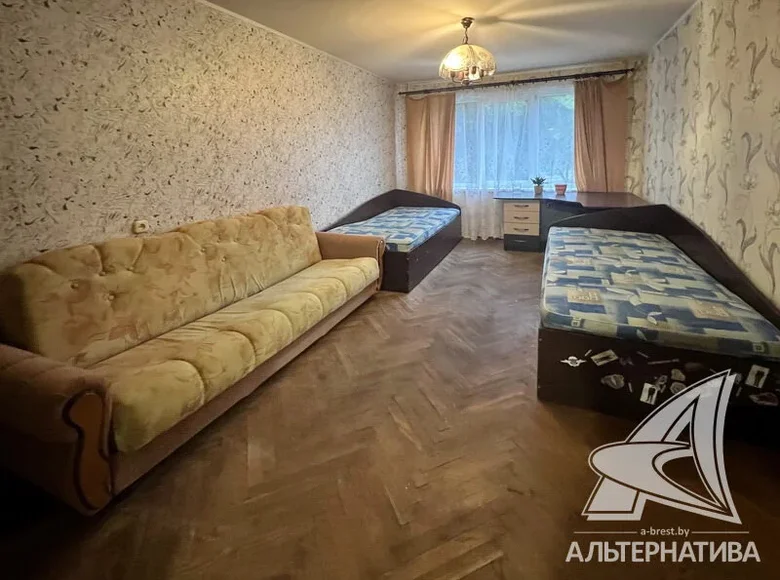 Квартира 1 комната 37 м² Брест, Беларусь