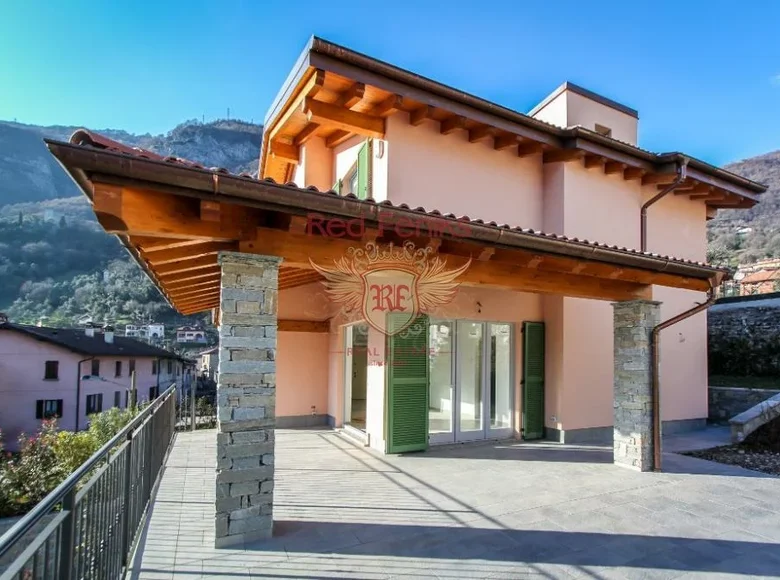 3 bedroom villa 250 m² Como, Italy