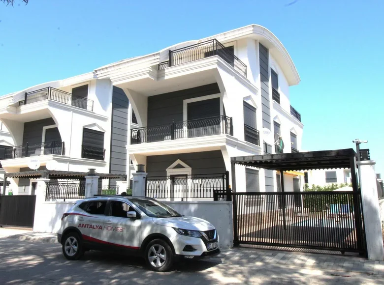 Willa 5 pokojów 196 m² Serik, Turcja