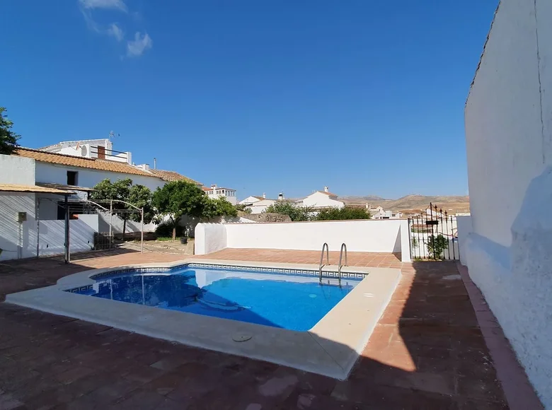 4 bedroom house 706 m² Ardales, Spain