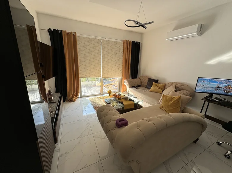 Mieszkanie 3 pokoi 93 m² Pafos, Cyprus