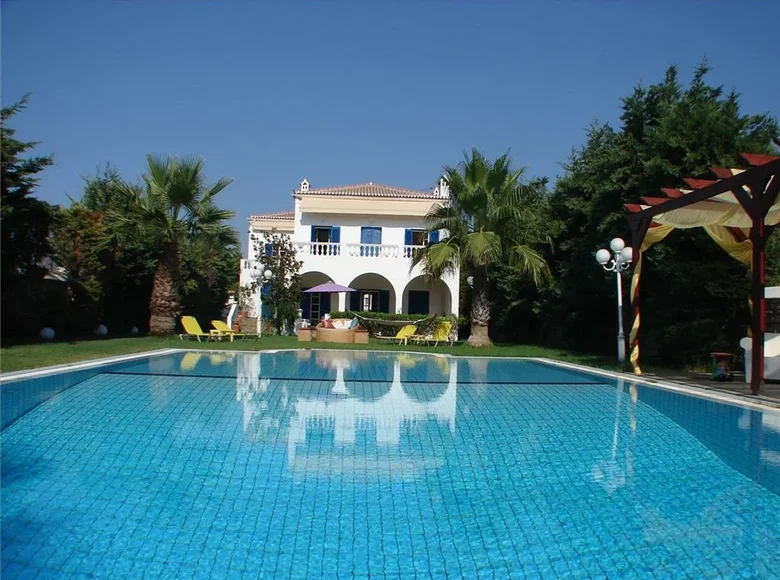 Villa 8 chambres 650 m² agios aimilianos, Grèce