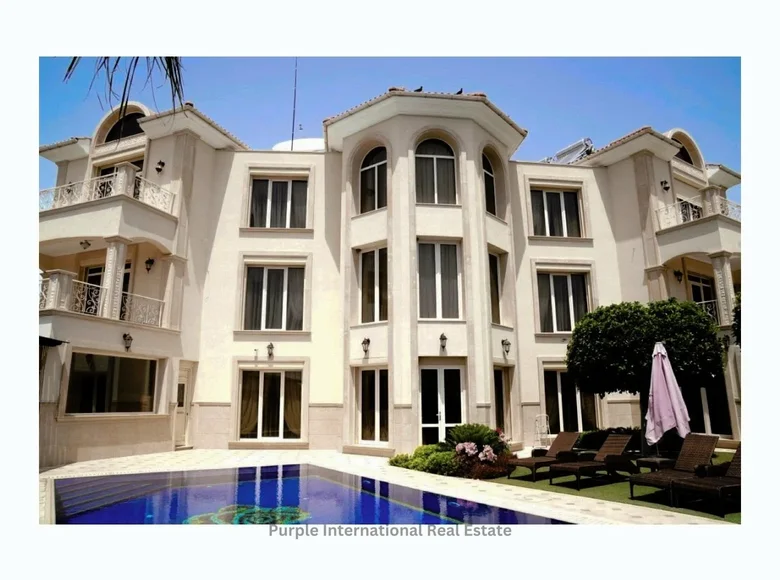 Вилла 5 спален 648 м² Koinoteta Agiou Tychona, Кипр