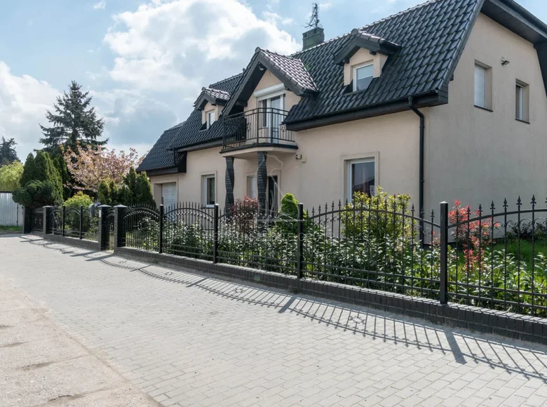 Maison 224 m² Rokietnica, Pologne