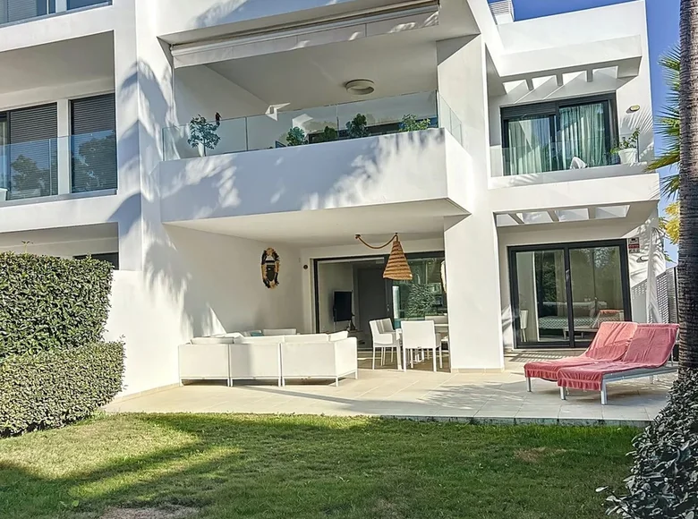 Mieszkanie 3 pokoi 140 m², Hiszpania