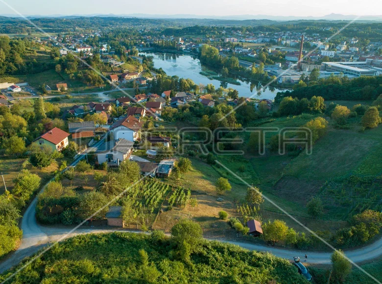 Земельные участки 658 м² Дуга-Реса, Хорватия