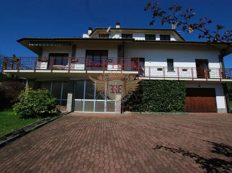 6-Zimmer-Villa 290 m² Massino Visconti, Italien