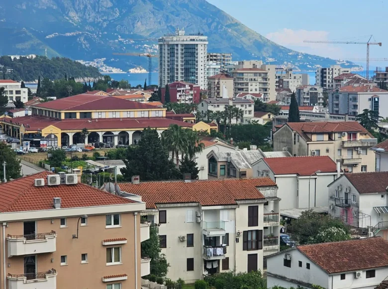 Квартира 4 комнаты 100 м² Будва, Черногория