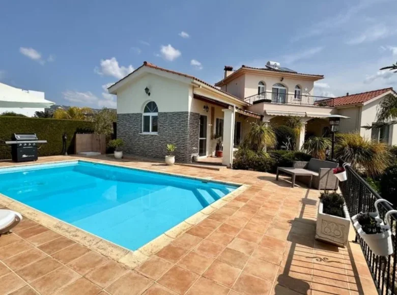 3 bedroom house 159 m² Peyia, Cyprus