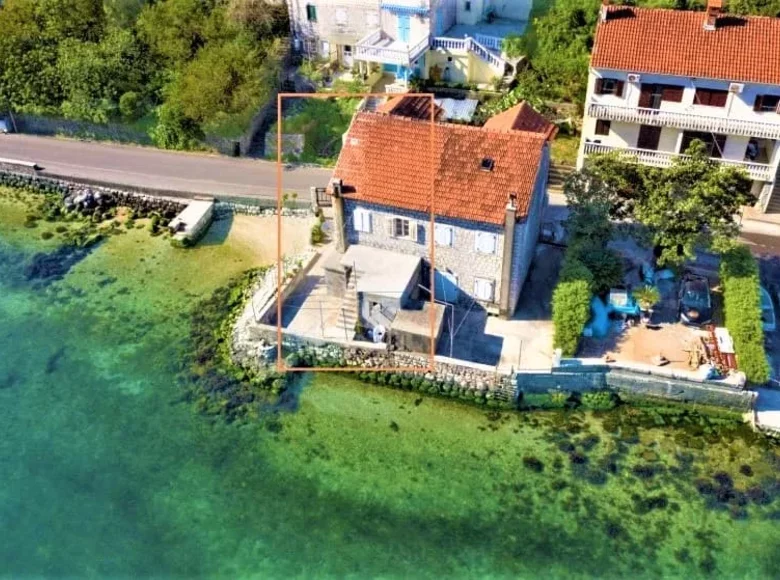 Apartamento 2 habitaciones 69 m² Kotor, Montenegro
