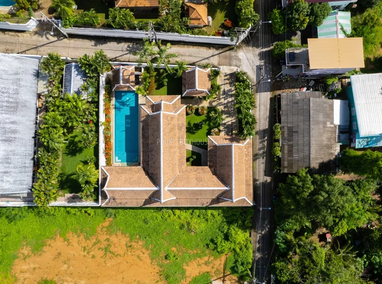 Вилла 3 спальни 550 м² Равай, Таиланд