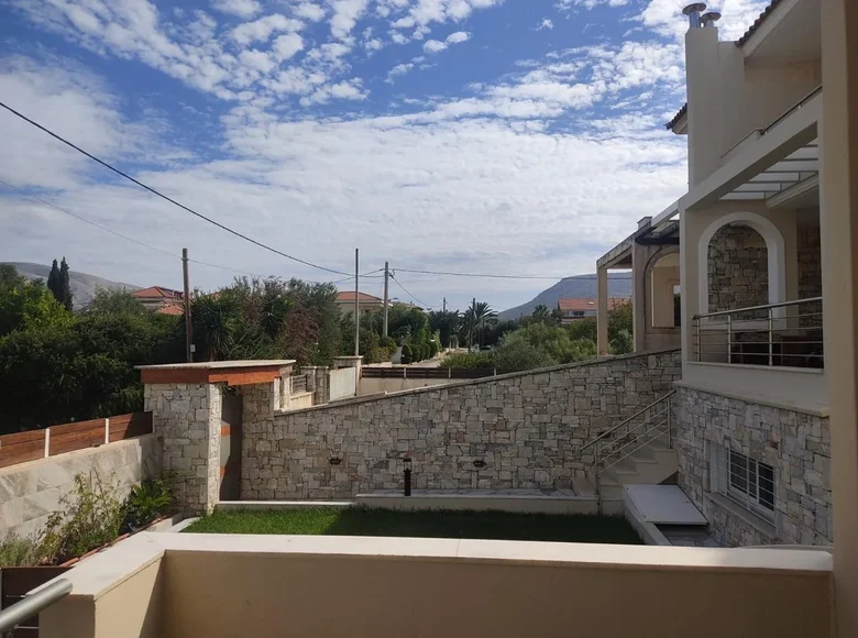 5 bedroom villa 400 m² Municipality of Saronikos, Greece