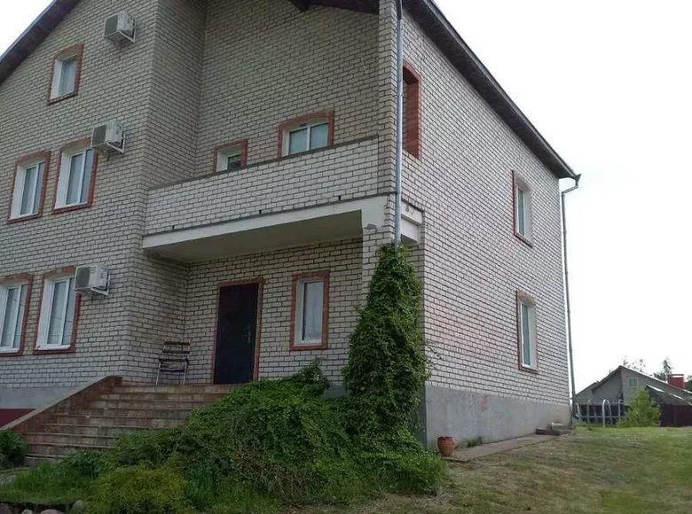 Dom 293 m² Wiewióry, Białoruś
