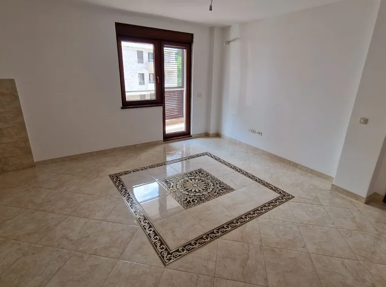 Wohnung 1 Schlafzimmer 62 m² Becici, Montenegro