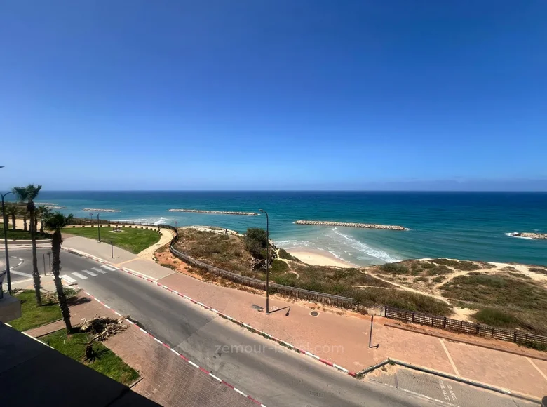 Duplex 4 chambres 124 m² Netanya, Israël