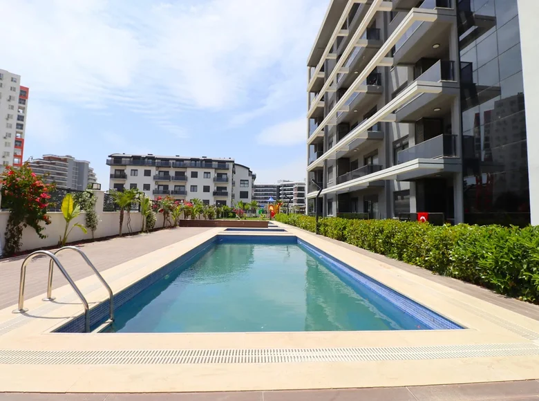 2 bedroom apartment 70 m² Aksu, Turkey