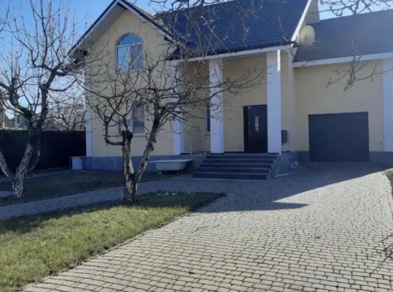 4 room house 200 m² Berezivka Raion, Ukraine