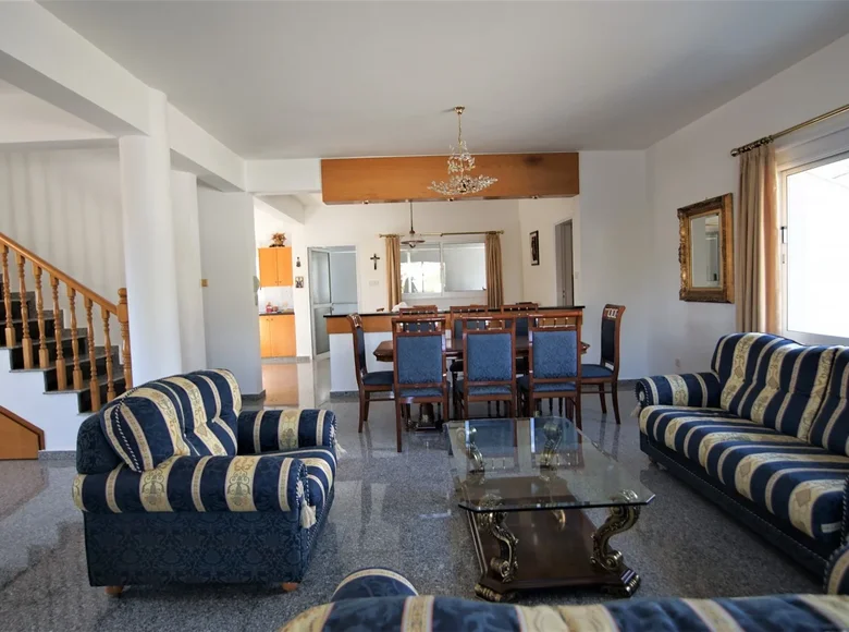 3 bedroom house 196 m² Demos Agiou Athanasiou, Cyprus
