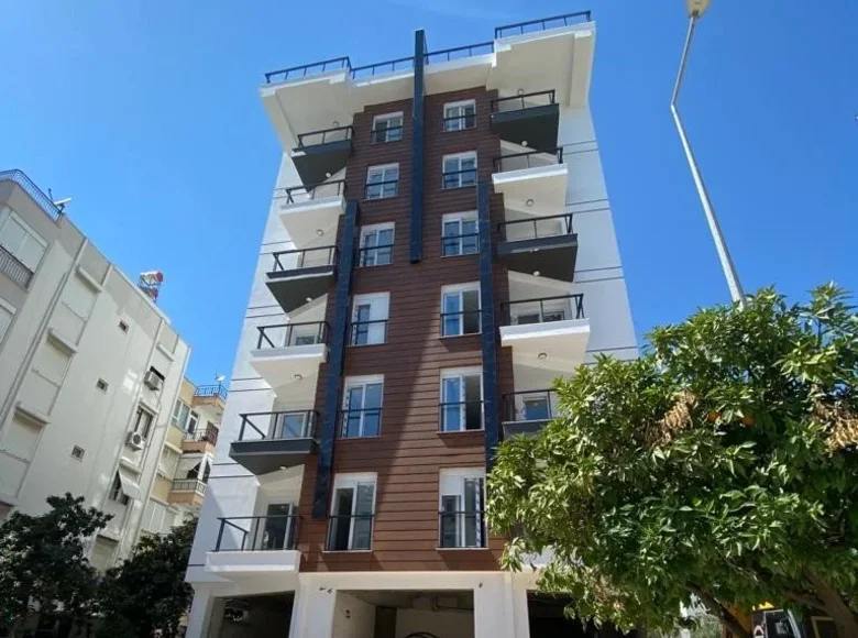 2 bedroom apartment 90 m² Muratpasa, Turkey