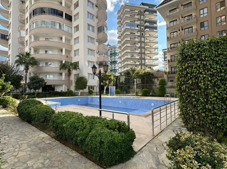 Mieszkanie 3 pokoi 115 m² Alanya, Turcja