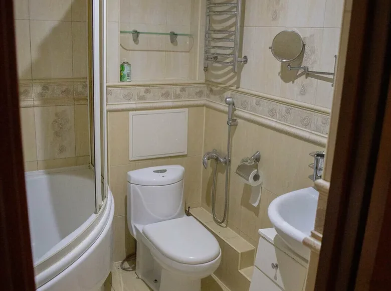 4 room apartment 81 m² Baranavichy, Belarus