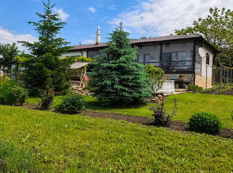 3 bedroom house 160 m² Dobrich, Bulgaria