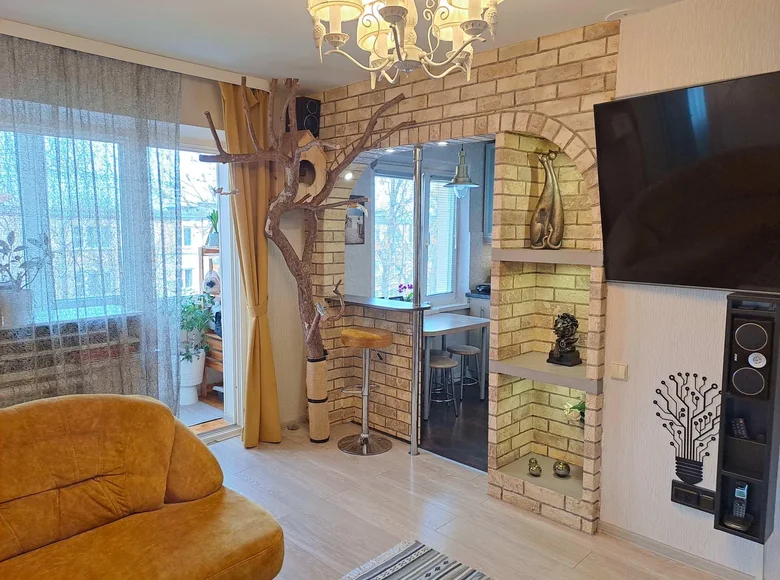 3 room apartment 48 m² Minsk, Belarus