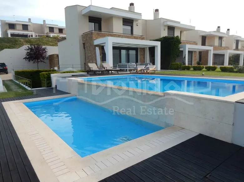 4 bedroom house 200 m² Chaniotis, Greece